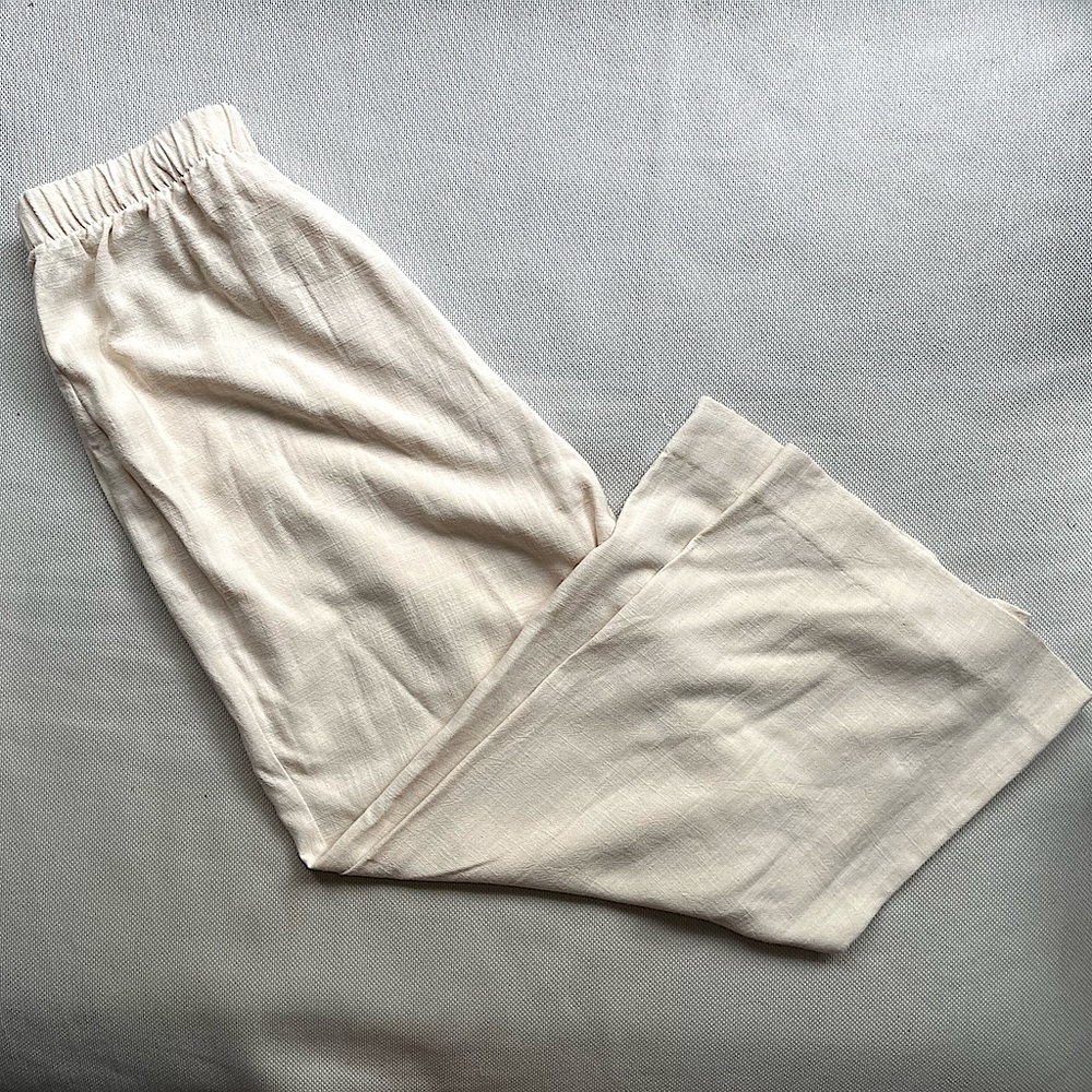Carly Jean Los Angeles Spencer Linen Pants (Color: Cream)